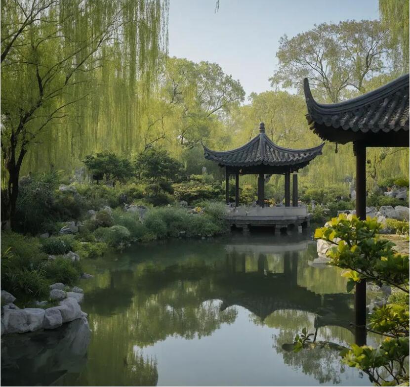 南京鼓楼雨寒旅游有限公司